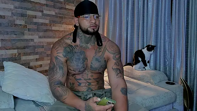 Snapshot of zaiin_diesel chatting on 12/10/24, 10:06 zaiin diesel online show from 12/10/24, 10:06