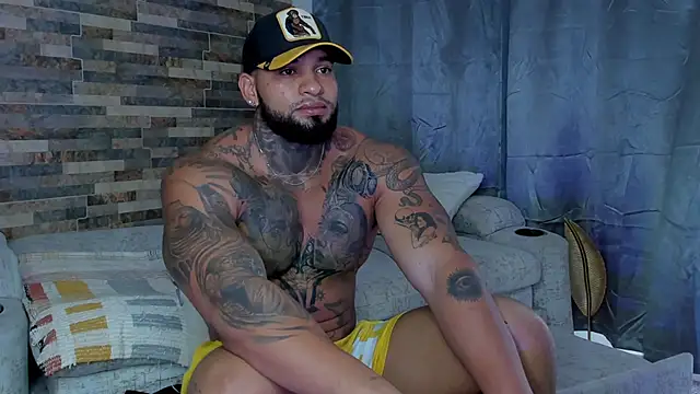 Snapshot of zaiin_diesel chatting on 01/11/25, 12:18 zaiin diesel online show from 01/11/25, 12:18