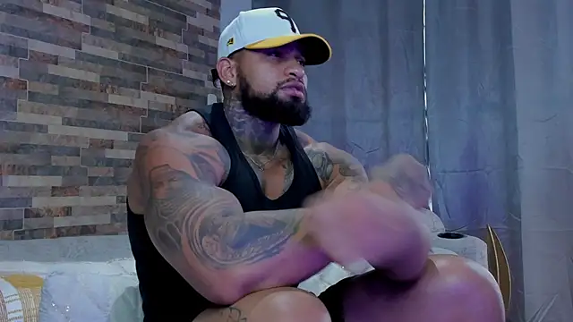 Snapshot of zaiin_diesel chatting on 01/29/25, 10:11 zaiin diesel online show from 01/29/25, 10:11