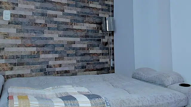 Snapshot of zaiin_diesel chatting on 03/21/25, 12:18 zaiin diesel online show from 03/21/25, 12:18