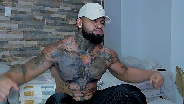 Snapshot of zaiin_diesel chatting on 03/22/25, 11:42 zaiin diesel online show from 03/22/25, 11:42