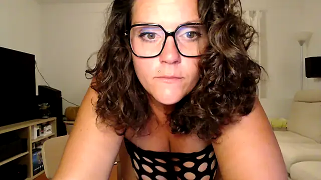 vagina02cam online show from 06/26/26, 12:15