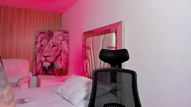 Melany Luv online show from 09/16/25, 07:48