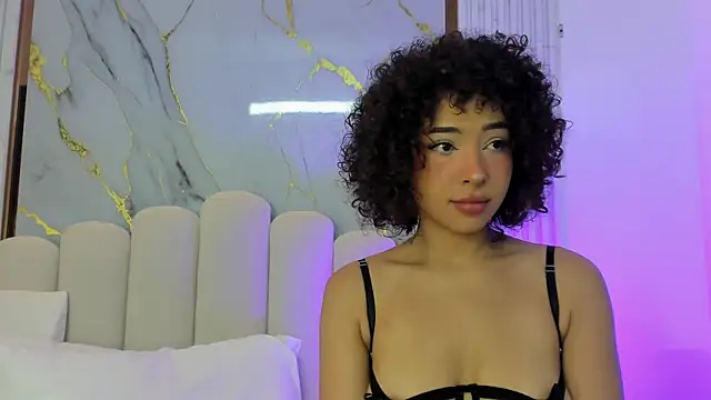 OSHUN  online show from 02/19/25, 12:00