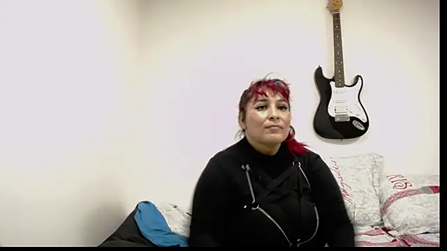 amydeepqueen online show from 05/06/26, 02:22