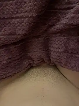 Snapshot of Meeedooo69 chatting on 01/19/26, 06:28 Meeedooo69 online show from 01/19/26, 06:28