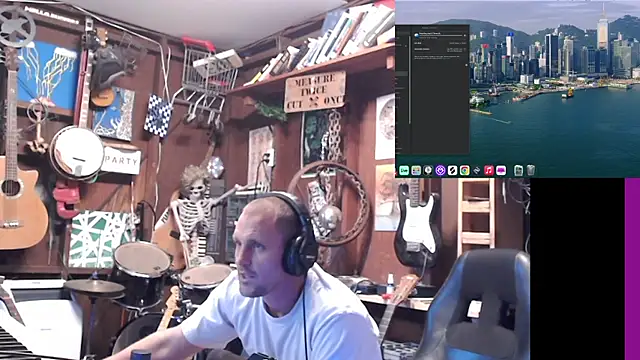 Snapshot of itsjameswebbscope chatting on 09/23/25, 03:04 itsjameswebbscope online show from 09/23/25, 03:04