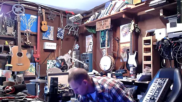 itsjameswebbscope online show from 11/01/25, 06:43