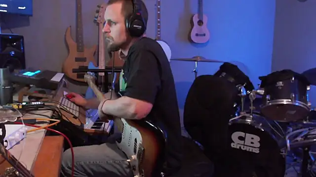 Snapshot of itsjameswebbscope chatting on 02/27/26, 04:23 itsjameswebbscope online show from 02/27/26, 04:23