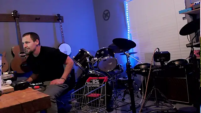 Snapshot of itsjameswebbscope chatting on 03/11/26, 11:27 itsjameswebbscope online show from 03/11/26, 11:27