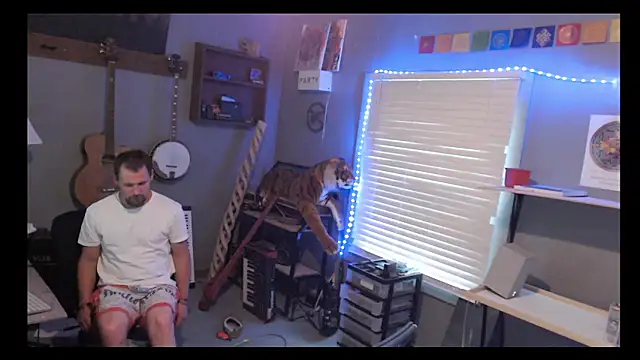 itsjameswebbscope online show from 05/02/26, 10:04