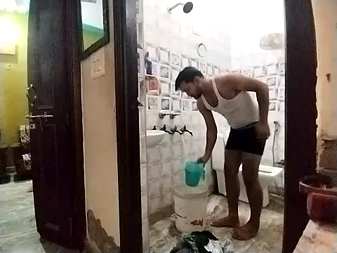 Snapshot of bigvorn6 chatting on 11/16/25, 06:08 bigvorn6 online show from 11/16/25, 06:08