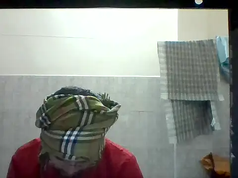 Snapshot of bigvorn6 chatting on 12/19/25, 05:09 bigvorn6 online show from 12/19/25, 05:09