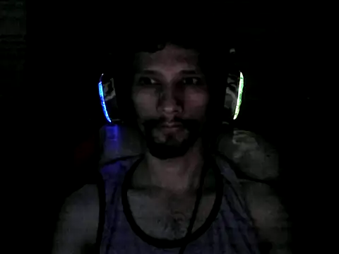 Snapshot of LucasMarcelo85 chatting on 01/15/25, 10:27 LucasMarcelo85 online show from 01/15/25, 10:27