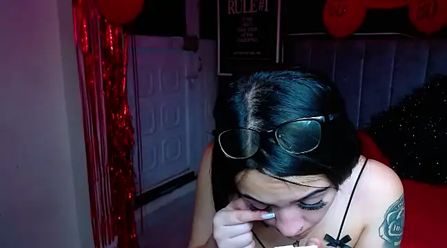 Violettasquirt online show from 02/27/25, 09:25