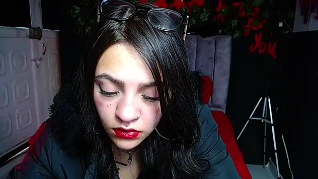 Violettasquirt online show from 05/07/26, 05:18