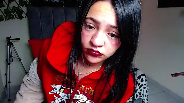 Violettasquirt online show from 06/26/26, 01:59