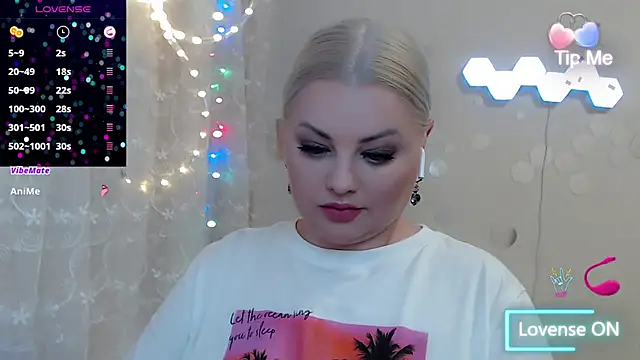 JewellKiss7 online show from 06/30/26, 02:56