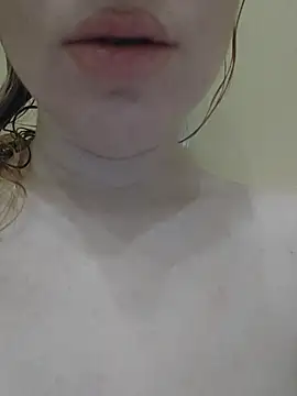 Linda 999 online show from 01/23/25, 01:45