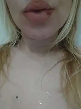 Linda 999 online show from 02/20/25, 10:48