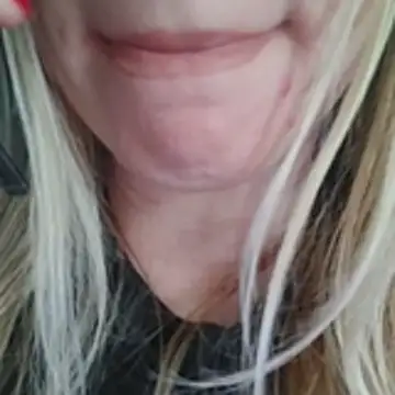 Linda 999 online show from 07/18/26, 11:47