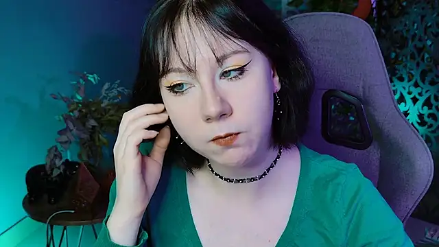 Snapshot of NancyMartinez chatting on 10/09/25, 05:05 NancyMartinez online show from 10/09/25, 05:05