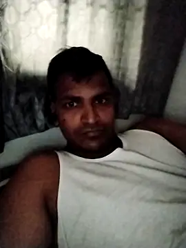 Snapshot of Nzfl97 chatting on 02/11/25, 10:37 Nzfl97 online show from 02/11/25, 10:37