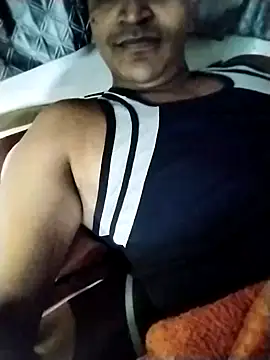 Snapshot of Nzfl97 chatting on 02/14/25, 04:04 Nzfl97 online show from 02/14/25, 04:04