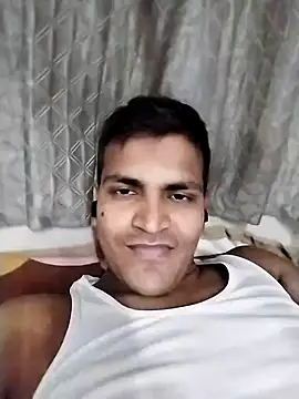 Snapshot of Nzfl97 chatting on 02/18/25, 03:43 Nzfl97 online show from 02/18/25, 03:43