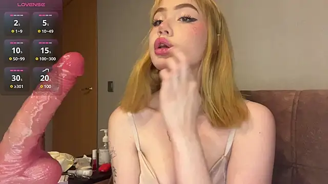 Snapshot of hanna_cry_baby chatting on 01/23/25, 09:18 hanna cry baby online show from 01/23/25, 09:18