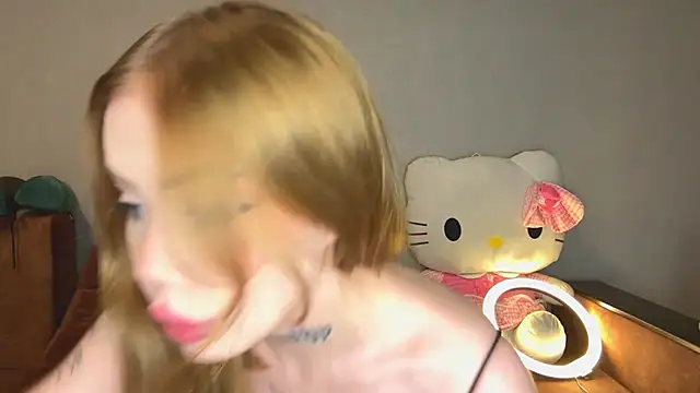 Snapshot of hanna_cry_baby chatting on 11/21/25, 09:02 hanna cry baby online show from 11/21/25, 09:02