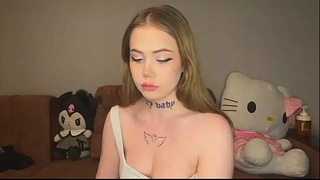 Snapshot of hanna_cry_baby chatting on 02/09/26, 10:25 hanna cry baby online show from 02/09/26, 10:25