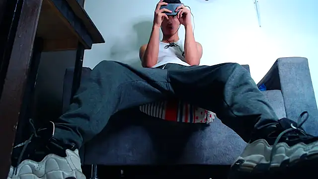 Snapshot of mastersmits chatting on 02/01/25, 10:37 mastersmits online show from 02/01/25, 10:37