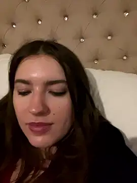 Snapshot of ayeshaskitty chatting on 01/16/26, 11:31 ayeshaskitty online show from 01/16/26, 11:31