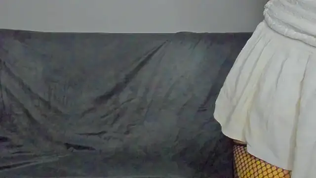 SuriFlirt online show from 03/13/25, 02:16