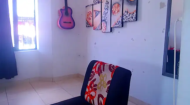 Snapshot of ADAM_HOT chatting on 02/18/25, 07:19 ADAM HOT online show from 02/18/25, 07:19