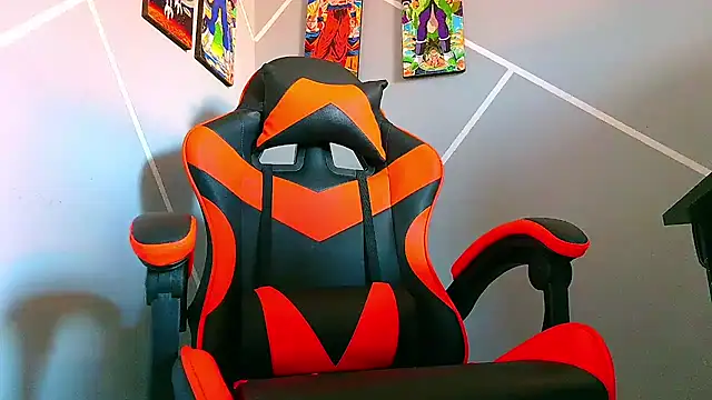 Snapshot of ADAM_HOT chatting on 09/25/25, 09:51 ADAM HOT online show from 09/25/25, 09:51