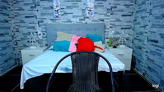 Snapshot of ADAM_HOT chatting on 10/03/25, 09:45 ADAM HOT online show from 10/03/25, 09:45