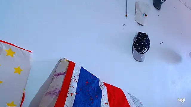 Snapshot of ADAM_HOT chatting on 11/16/25, 07:19 ADAM HOT online show from 11/16/25, 07:19