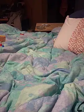 Snapshot of letscumtogherwomenonly chatting on 11/17/25, 10:15 letscumtogherwomenonly online show from 11/17/25, 10:15