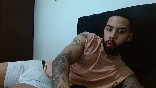 Hendry  online show from 12/02/24, 02:53