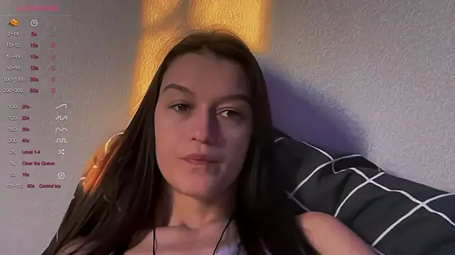 Snapshot of Alice__grace chatting on 02/09/25, 02:07 Alice  grace online show from 02/09/25, 02:07