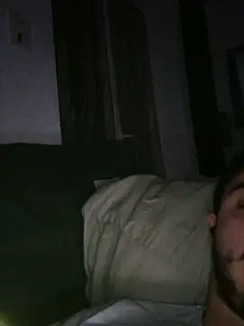 Snapshot of fbl40 chatting on 12/13/24, 10:55 fbl40 online show from 12/13/24, 10:55