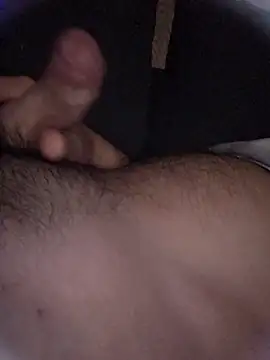 Snapshot of fbl40 chatting on 11/16/25, 08:58 fbl40 online show from 11/16/25, 08:58