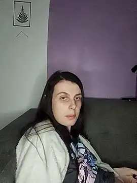 Snapshot of chachalette444 chatting on 03/19/25, 09:05 chachalette444 online show from 03/19/25, 09:05