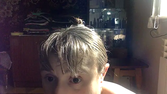 Snapshot of KlavdiaPetrivna chatting on 01/19/26, 12:25 KlavdiaPetrivna online show from 01/19/26, 12:25