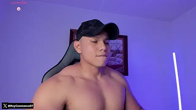 RoyConstance online show from 12/16/25, 03:33