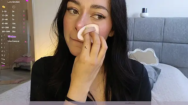 Snapshot of Soffimoon_ chatting on 02/26/26, 07:24 Soffimoon online show from 02/26/26, 07:24