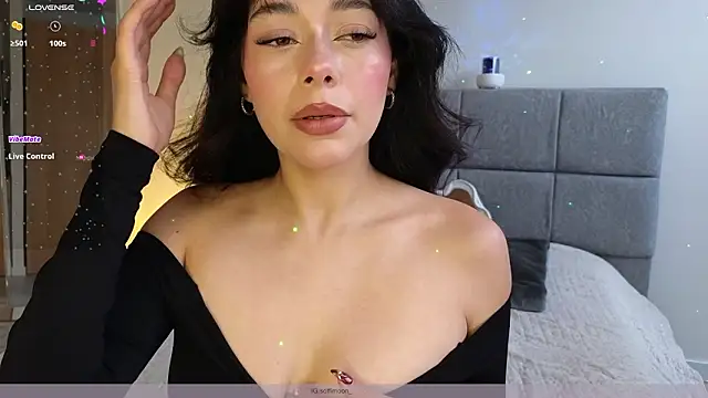 Snapshot of Soffimoon_ chatting on 03/24/26, 08:58 Soffimoon online show from 03/24/26, 08:58