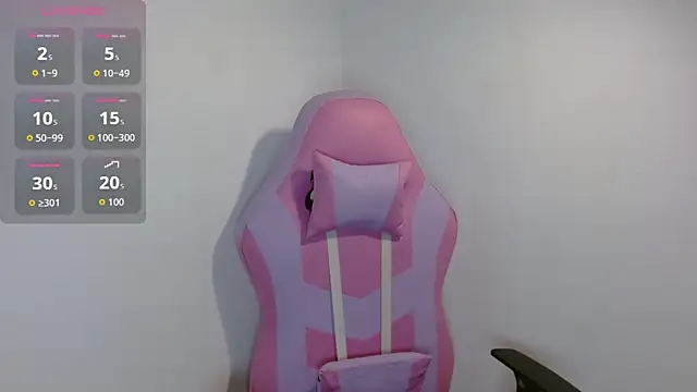 Snapshot of yulissa18 chatting on 03/15/26, 07:36 yulissa18 online show from 03/15/26, 07:36